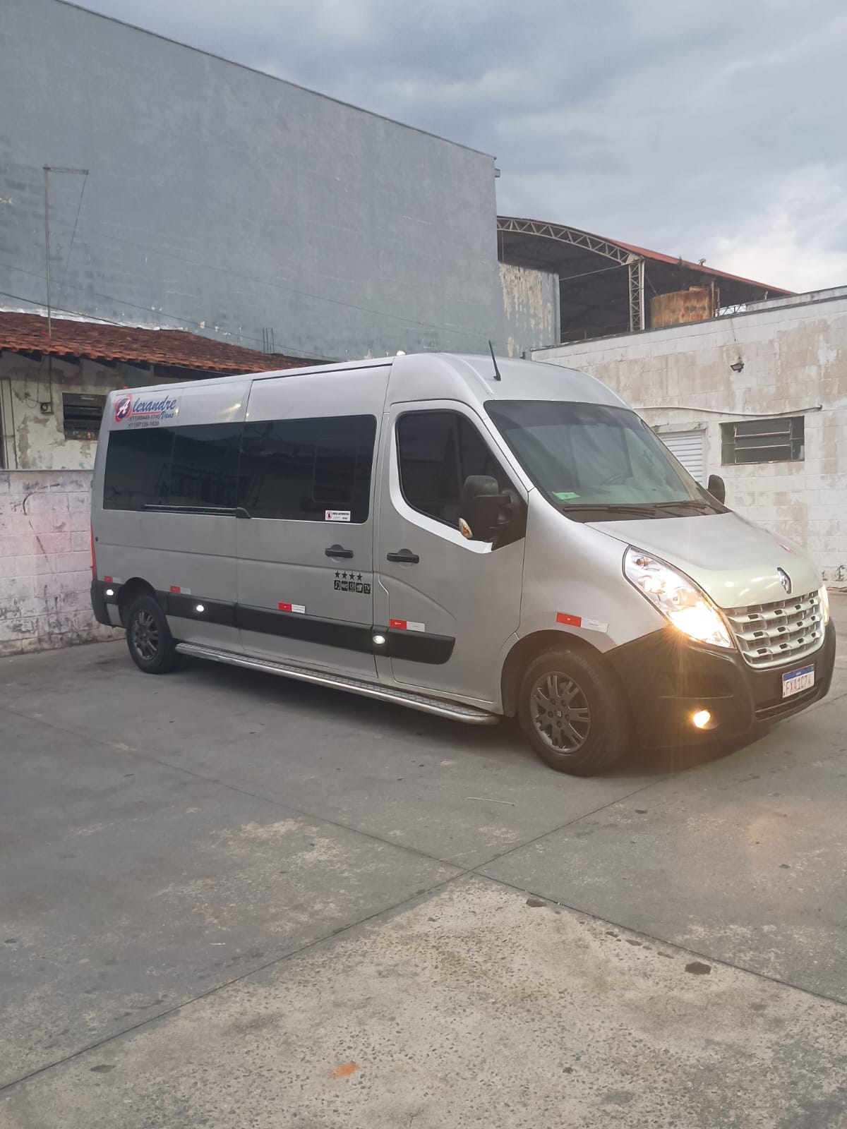 Van Executiva Premium Alexandre Vans